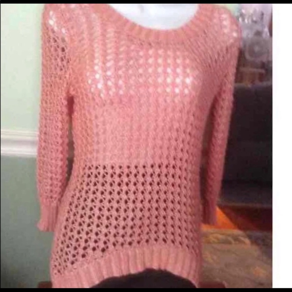 NWOT Coral sweater size S